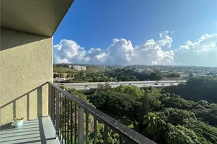 98-500 Koauka Loop, Aiea, HI 96701 - Photo 13