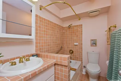 2421 Tusitala Street #2902, Honolulu, HI 96815 - Photo 13