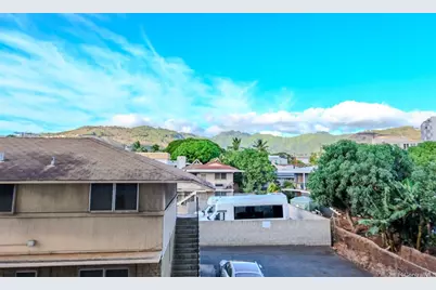 739 Hausten Street #304, Honolulu, HI 96826 - Photo 7