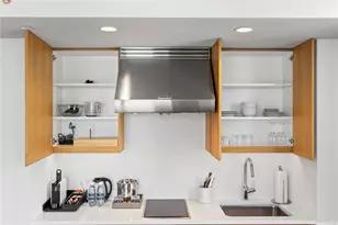 1390 Kapiolani Blvd, Honolulu, HI 96814 - Photo 13