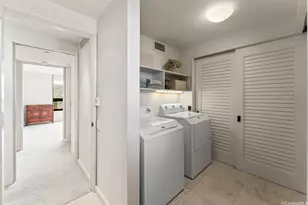 2121 Ala Wai Blvd, Honolulu, HI 96815 - Photo 19