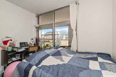 1137 Wilder Avenue #801, Honolulu, HI 96822 - Photo 11