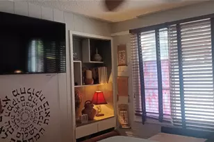 423 Kaiolu St, Honolulu, HI 96815 - Photo 15