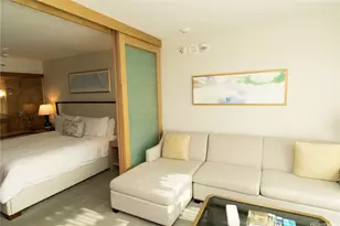 383 Kalaimoku St, Honolulu, HI 96815 - Photo 3