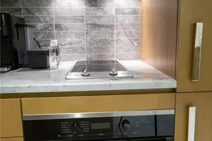 383 Kalaimoku St, Honolulu, HI 96815 - Photo 7