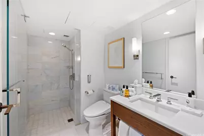 383 Kalaimoku Street #E2710, Honolulu, HI 96815 - Photo 13