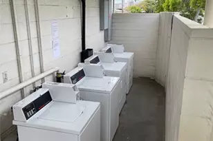 2873 S King St, Honolulu, HI 96826 - Photo 23