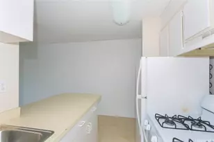 2873 S King St, Honolulu, HI 96826 - Photo 5