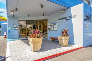 3045 Ala Napuaa Pl, Honolulu, HI 96818 - Photo 17