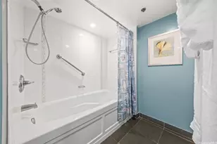 410 Atkinson Dr, Honolulu, HI 96814 - Photo 13