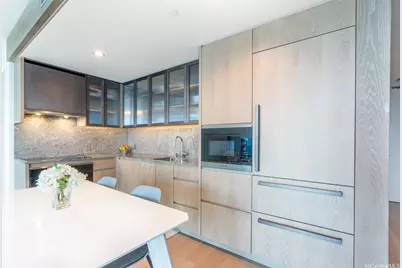 1000 Auahi Street #2713, Honolulu, HI 96814 - Photo 9