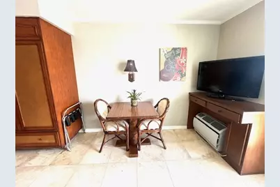 2045 Kalakaua Avenue #802, Honolulu, HI 96815 - Photo 9