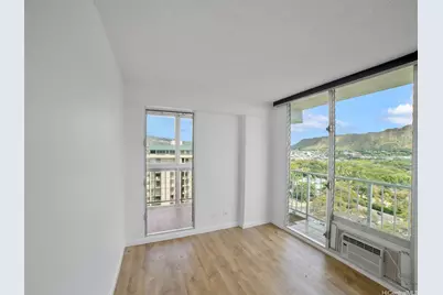 2575 Kuhio Avenue #1504, Honolulu, HI 96815 - Photo 3