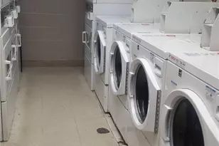 1514 Dillingham Blvd, Honolulu, HI 96817 - Photo 3