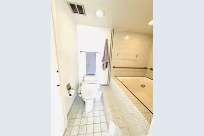 469 Ena Road #2104, Honolulu, HI 96815 - Photo 5