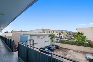 954 Akepo Ln, Honolulu, HI 96817 - Photo 19
