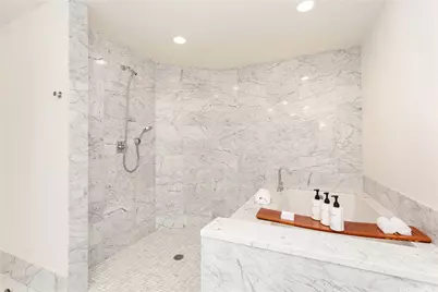 223 Saratoga Road #3703, Honolulu, HI 96815 - Photo 17