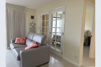2140 Kuhio Avenue #911, Honolulu, HI 96815 - Photo 1