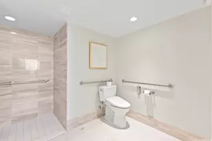 [Address not provided], Honolulu, HI 96815 - Photo 13