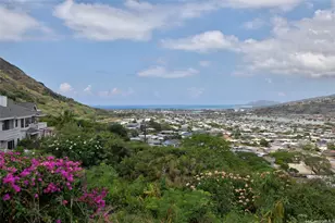 7440 Kamehame Pl, Honolulu, HI 96825 - Photo 17