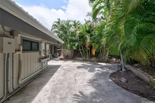 7440 Kamehame Pl, Honolulu, HI 96825 - Photo 21