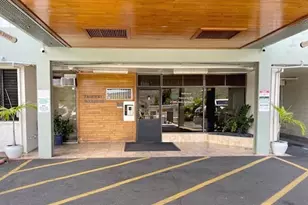 5210 Likini St, Honolulu, HI 96818 - Photo 11