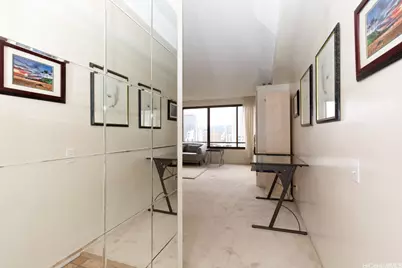 [Address not provided], Honolulu, HI 96815 - Photo 13