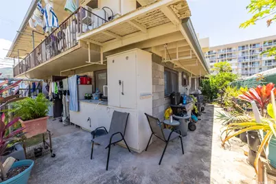 1671 Citron Street, Honolulu, HI 96826 - Photo 9