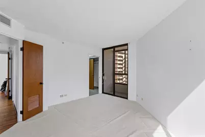 1040 Lunalilo Street #706, Honolulu, HI 96822 - Photo 9