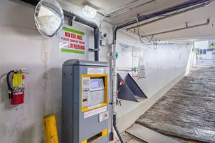 2463 Kuhio Ave, Honolulu, HI 96815 - Photo 25