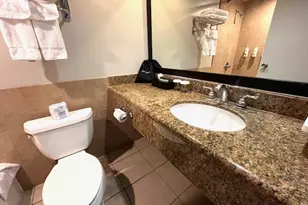 1850 Ala Moana Blvd, Honolulu, HI 96815 - Photo 11