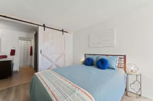 2452 Tusitala St, Honolulu, HI 96815 - Photo 9