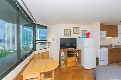 1700 Ala Moana Boulevard #1601, Honolulu, HI 96815 - Photo 5