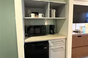 410 Atkinson Dr, Honolulu, HI 96814 - Photo 5