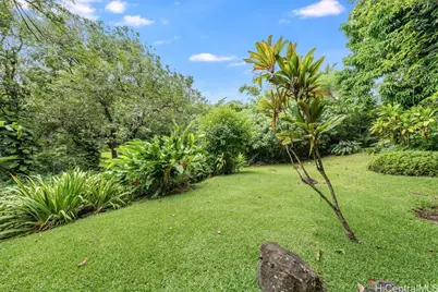 3242 Pelekane Drive, Honolulu, HI 96817 - Photo 5