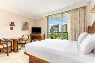 2045 Kalakaua Ave, Honolulu, HI 96815 - Photo 5