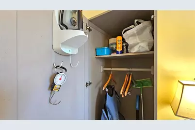 1850 Ala Moana Boulevard #223, Honolulu, HI 96815 - Photo 11