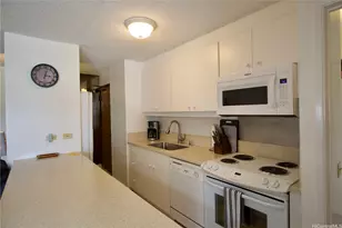 1778 Ala Moana Blvd, Honolulu, HI 96815 - Photo 9