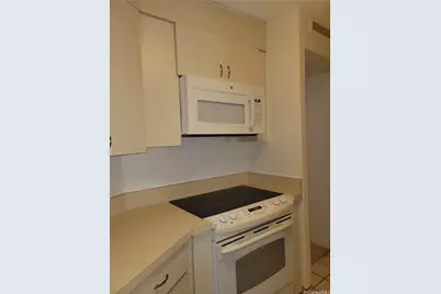 1860 Ala Moana Boulevard #1001, Honolulu, HI 96815 - Photo 11