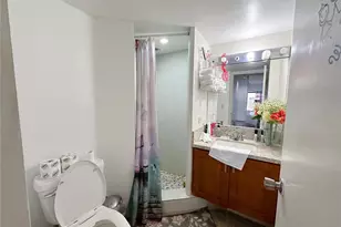 1750 Kalakaua Ave, Honolulu, HI 96826 - Photo 11
