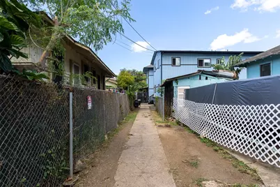 815 Lopez Lane, Honolulu, HI 96817 - Photo 21