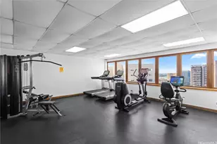 400 Hobron Ln, Honolulu, HI 96815 - Photo 17