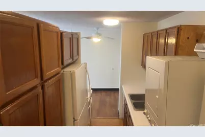 2415 Ala Wai Boulevard #1204, Honolulu, HI 96815 - Photo 15