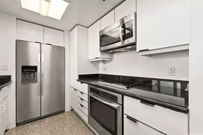 1888 Kalakaua Avenue #2502, Honolulu, HI 96815 - Photo 9