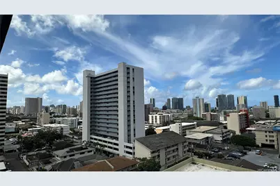 1121 Wilder Avenue #900B, Honolulu, HI 96822 - Photo 17
