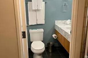 410 Atkinson Dr, Honolulu, HI 96814 - Photo 3