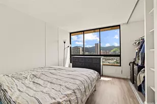 2121 Ala Wai Blvd, Honolulu, HI 96815 - Photo 7