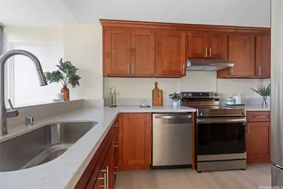 1310 Heulu Street #301, Honolulu, HI 96822 - Photo 5