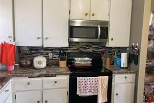 4280 Salt Lake Blvd, Honolulu, HI 96818 - Photo 3