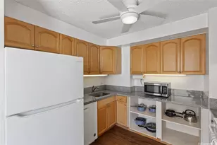 364 Seaside Ave, Honolulu, HI 96815 - Photo 5